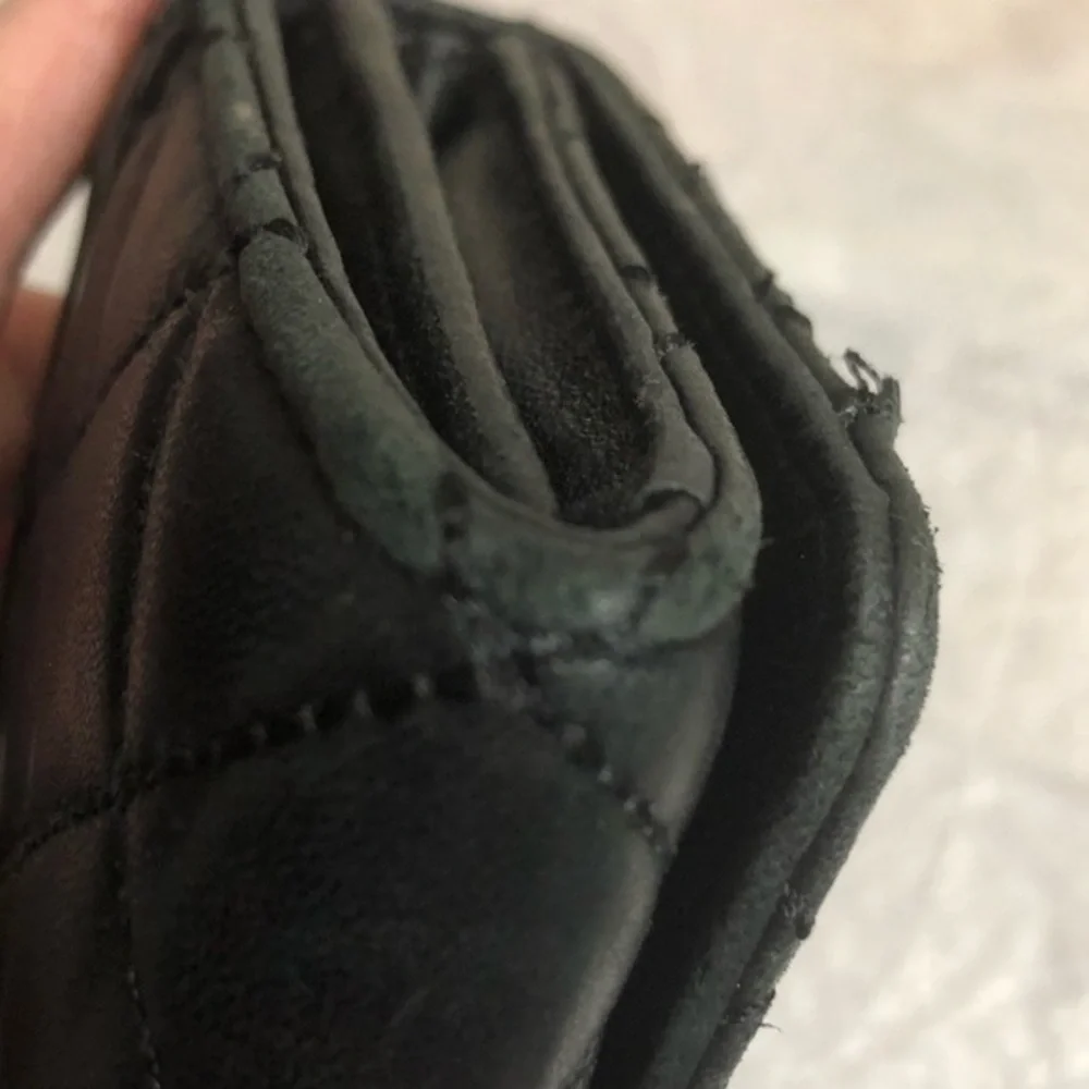 Michael kors black quilted wallet